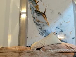 Screen Grab from aleja_dollx