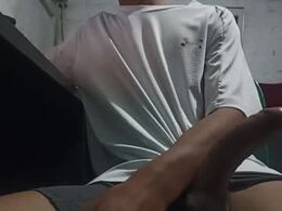 Screen Grab from alejobedoya856