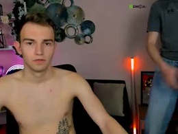 Screen Grab from alex_reeding