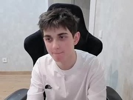 Screen Grab from alexander_18_xxl