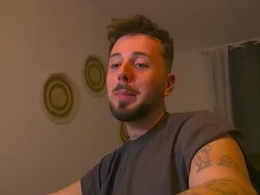 Screen Grab from alexander_your_king