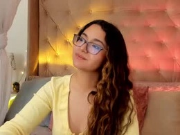 Screen Grab from alexis_scott__