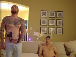 Screen Grab from alexxxzander1