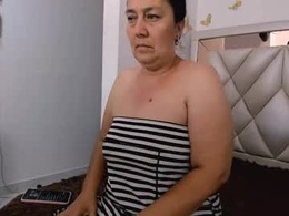 Screen Grab from alice__maturee