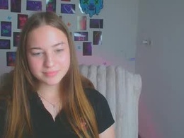 Screen Grab from alice_dreamofu