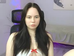 Screen Grab from alice_moondark