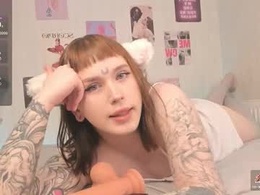 Screen Grab from alice_moonshard