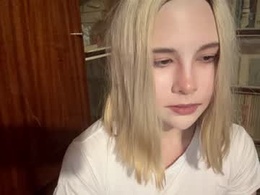 Screen Grab from alice_wx