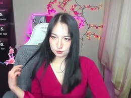 Screen Grab from aliceeinwonderlanddd