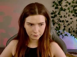 Screen Grab from aliceinredsquare_