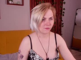 Screen Grab from alicemaurik