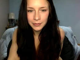 Screen Grab from alicestoneee