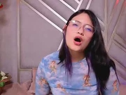 Screen Grab from alicetayllor1