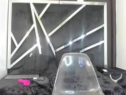 Screen Grab from alicexht