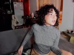 Screen Grab from aliciapalmer19