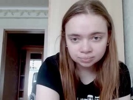 Screen Grab from aliiice_stone
