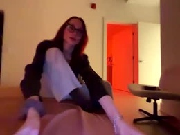 Screen Grab from alinalynx