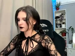Screen Grab from alinareyy