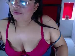 Screen Grab from alinastond