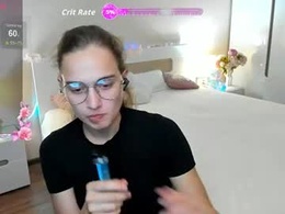Screen Grab from alisa_smittii