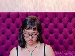 Screen Grab from alizcameron