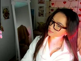Screen Grab from allana_dream
