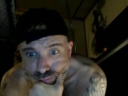 Screen Grab from allitrunnin