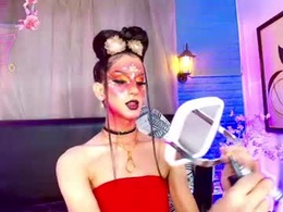 Screen Grab from alondra_gerardi