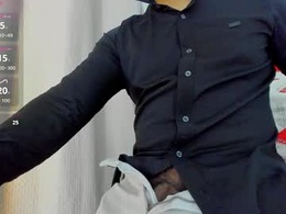 Screen Grab from alphacockjuicy25cm