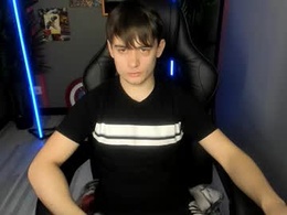 Screen Grab from alvaro_adkins