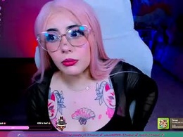 Screen Grab from alychu_