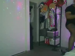 Screen Grab from alyqnts93hot