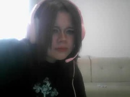 Screen Grab from amanda_mia