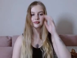 Screen Grab from amandahypnotic