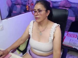 Screen Grab from amandapeet