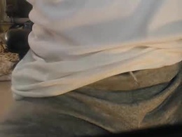 Screen Grab from amanita44