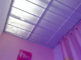 Screen Grab from ambar_rouxee