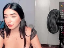 Screen Grab from amber_landy1