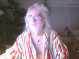 Screen Grab from amberr11