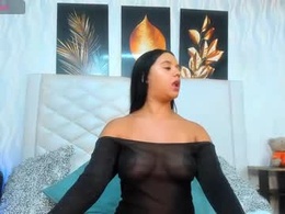 Screen Grab from amberr_greyy