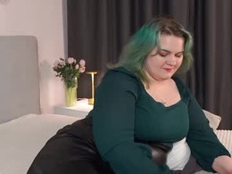 Screen Grab from amelia_skyees