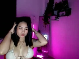 Screen Grab from amelia_xxxxx