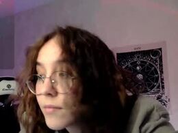 Screen Grab from ameliameadd