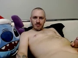 Screen Grab from americanguy007