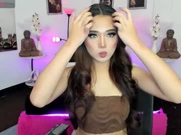 Screen Grab from amethyst_claire