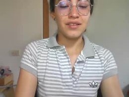 Screen Grab from amitlu_