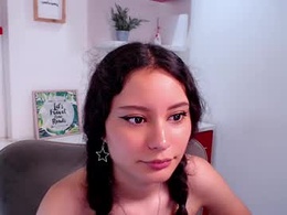 Screen Grab from amy_adammss