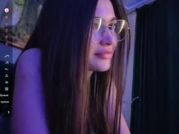 Screen Grab from amyra_desire