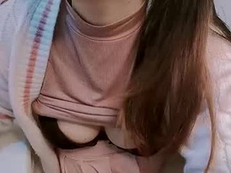 Screen Grab from anacutiee