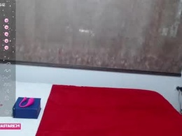 Screen Grab from anahibrowns95
